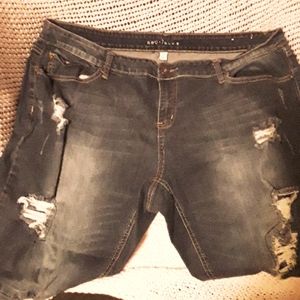 Women's denim distressed jeans